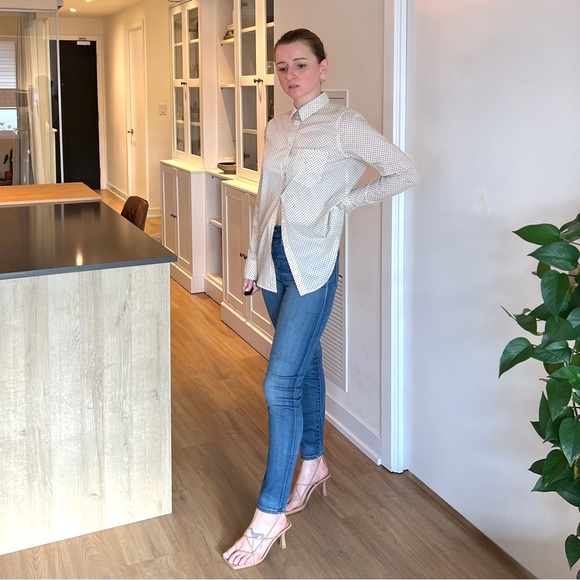 J.Crew  Medium Wash Skinny Midrise Jeans Sz:26 - Picture 3 of 11